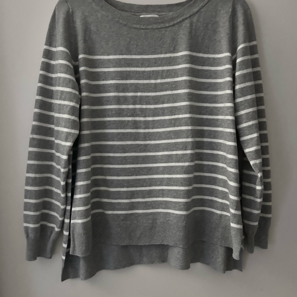 Old Navy Gray and White Crew Neck Sweater with Stripes